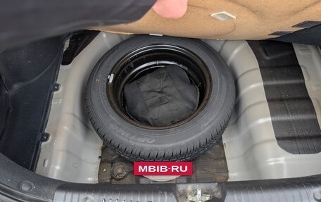 Hyundai Solaris II рестайлинг, 2015 год, 990 000 рублей, 10 фотография