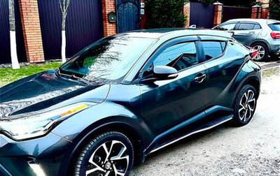 Toyota C-HR I рестайлинг, 2020 год, 2 300 000 рублей, 1 фотография