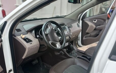 Hyundai ix35 I рестайлинг, 2012 год, 1 300 000 рублей, 6 фотография