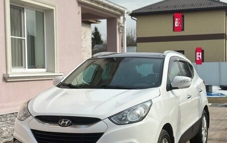 Hyundai ix35 I рестайлинг, 2012 год, 1 300 000 рублей, 2 фотография