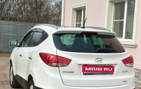 Hyundai ix35 I рестайлинг, 2012 год, 1 300 000 рублей, 3 фотография