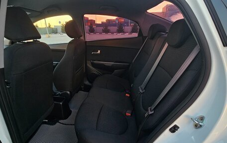 KIA Rio III рестайлинг, 2016 год, 892 000 рублей, 13 фотография