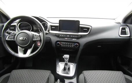 KIA cee'd III, 2018 год, 1 700 000 рублей, 15 фотография