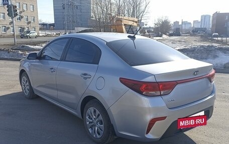 KIA Rio IV, 2017 год, 1 086 000 рублей, 2 фотография