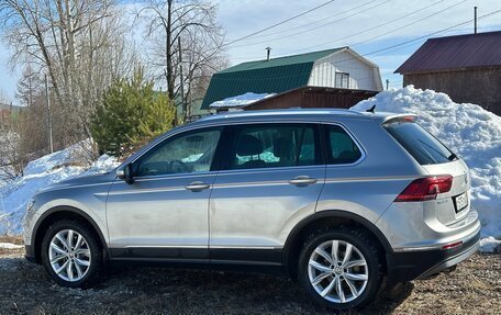 Volkswagen Tiguan II, 2017 год, 2 499 000 рублей, 5 фотография