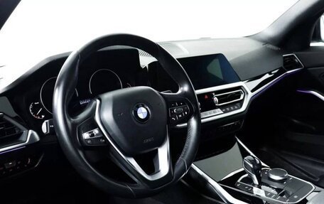 BMW 3 серия, 2019 год, 2 350 000 рублей, 4 фотография