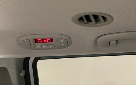 KIA Carnival III, 2018 год, 2 720 000 рублей, 17 фотография