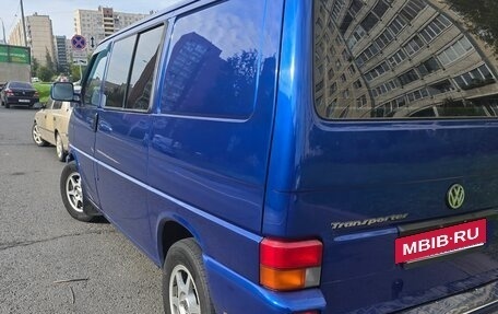 Volkswagen Transporter T4, 2002 год, 2 000 000 рублей, 4 фотография