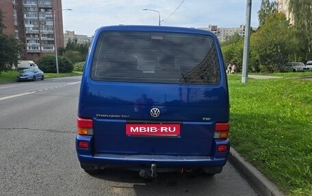 Volkswagen Transporter T4, 2002 год, 2 000 000 рублей, 3 фотография