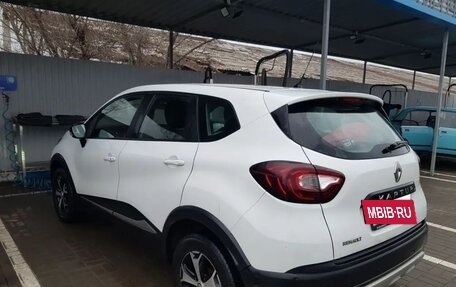 Renault Kaptur I рестайлинг, 2019 год, 1 100 000 рублей, 4 фотография