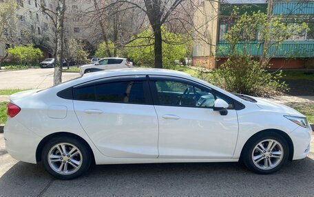 Chevrolet Cruze II, 2017 год, 1 100 000 рублей, 3 фотография