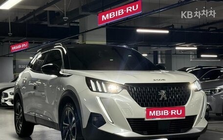 Peugeot 2008 II, 2021 год, 1 730 000 рублей, 1 фотография