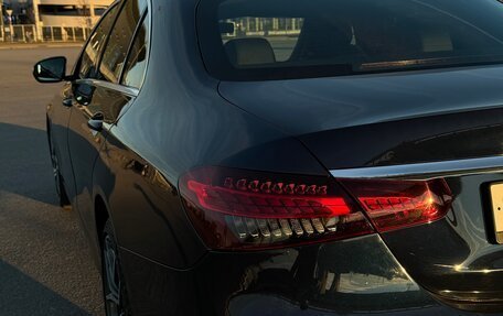 Mercedes-Benz E-Класс, 2020 год, 5 200 000 рублей, 12 фотография