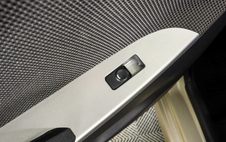 Hyundai Solaris II рестайлинг, 2014 год, 999 000 рублей, 24 фотография