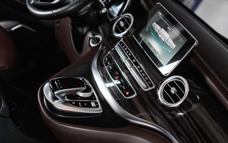 Mercedes-Benz V-Класс, 2019 год, 3 899 999 рублей, 3 фотография