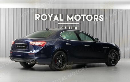 Maserati Ghibli, 2018 год, 4 200 000 рублей, 5 фотография