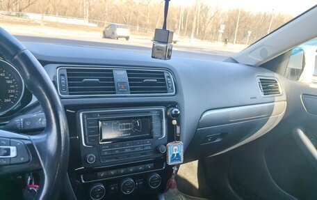 Volkswagen Jetta VI, 2016 год, 1 200 000 рублей, 40 фотография