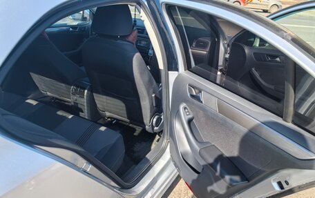 Volkswagen Jetta VI, 2016 год, 1 200 000 рублей, 32 фотография