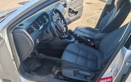 Volkswagen Jetta VI, 2016 год, 1 200 000 рублей, 35 фотография