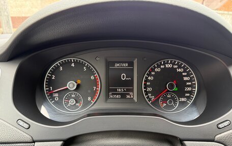 Volkswagen Jetta VI, 2013 год, 990 000 рублей, 13 фотография