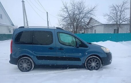 Citroen Berlingo II рестайлинг, 2012 год, 700 000 рублей, 3 фотография