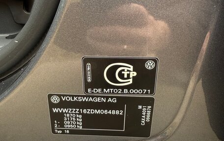 Volkswagen Jetta VI, 2013 год, 990 000 рублей, 20 фотография