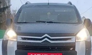 Citroen Berlingo II рестайлинг, 2012 год, 700 000 рублей, 2 фотография