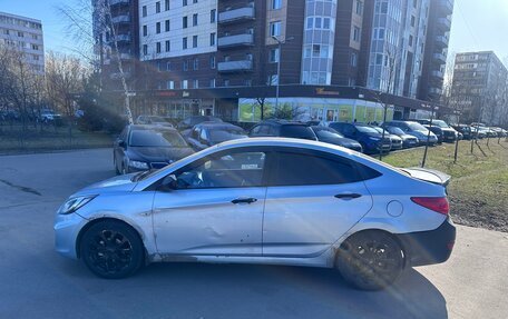 Hyundai Solaris II рестайлинг, 2012 год, 330 000 рублей, 4 фотография