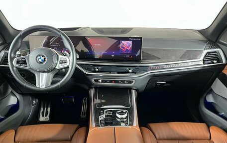 BMW X7, 2022 год, 14 299 000 рублей, 15 фотография