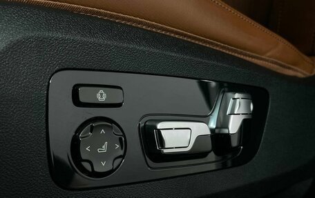 BMW X7, 2022 год, 14 299 000 рублей, 19 фотография