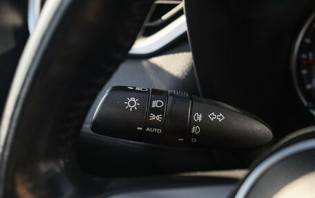 Toyota RAV4, 2021 год, 2 750 000 рублей, 22 фотография