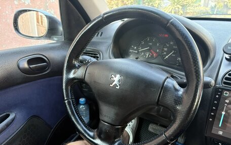 Peugeot 206, 2003 год, 300 000 рублей, 10 фотография