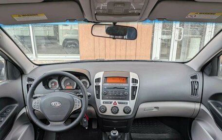 KIA cee'd I рестайлинг, 2009 год, 550 000 рублей, 7 фотография