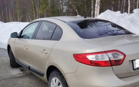 Renault Fluence I, 2012 год, 550 000 рублей, 2 фотография