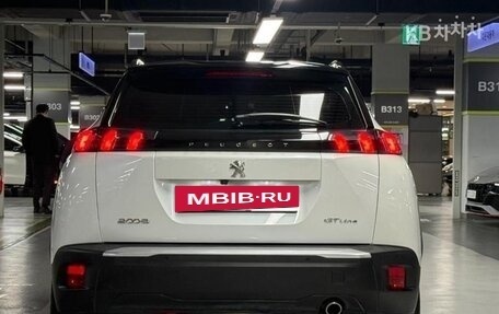 Peugeot 2008 II, 2021 год, 1 730 000 рублей, 5 фотография