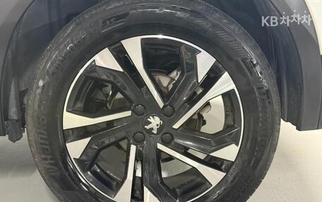 Peugeot 2008 II, 2021 год, 1 730 000 рублей, 8 фотография