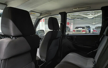 Chevrolet Niva I рестайлинг, 2017 год, 655 000 рублей, 15 фотография