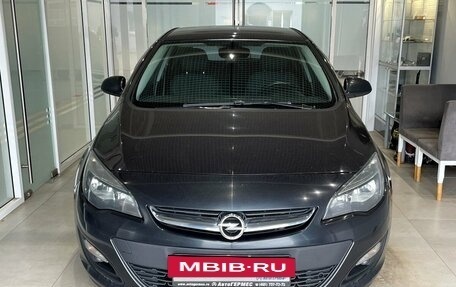 Opel Astra J, 2014 год, 779 000 рублей, 2 фотография