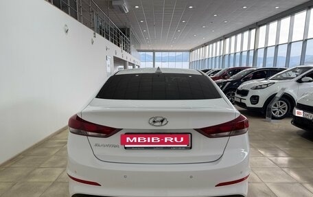 Hyundai Elantra VI рестайлинг, 2017 год, 1 650 000 рублей, 5 фотография