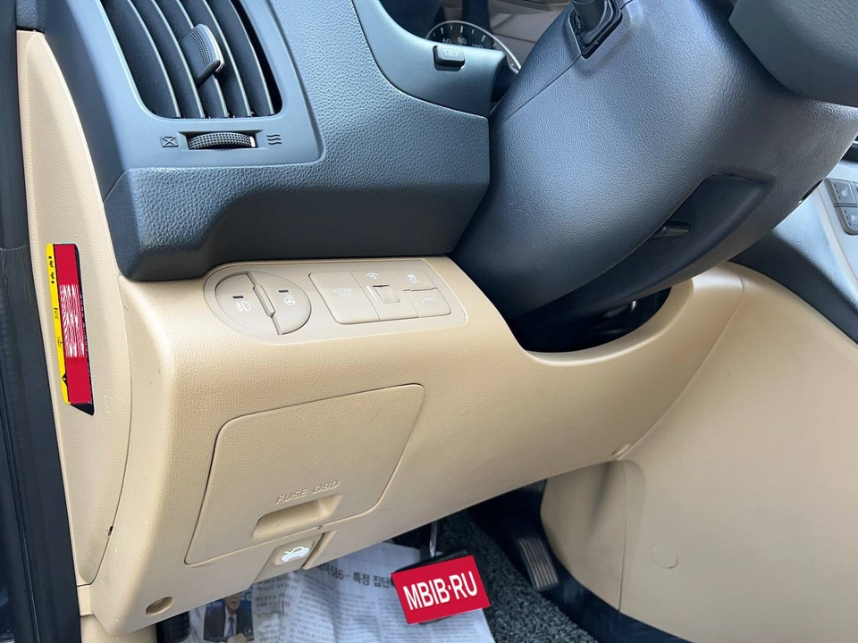 Hyundai Grand Starex Grand Starex I рестайлинг 2, 2018 год, 3 800 000 рублей, 8 фотография