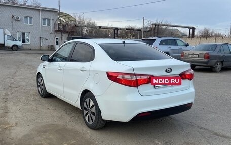 KIA Rio III рестайлинг, 2014 год, 950 000 рублей, 3 фотография