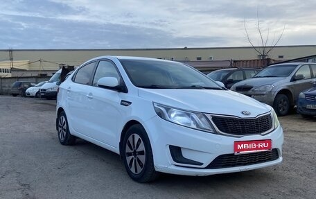 KIA Rio III рестайлинг, 2014 год, 950 000 рублей, 7 фотография