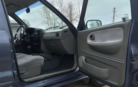 KIA Sportage IV рестайлинг, 2003 год, 200 000 рублей, 7 фотография