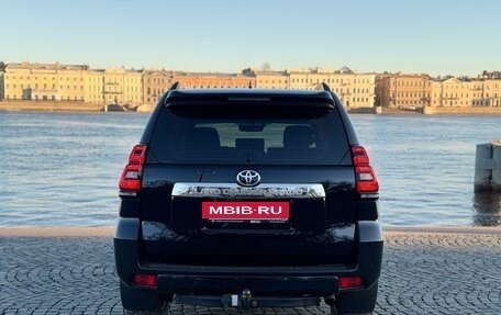 Toyota Land Cruiser Prado 150 рестайлинг 2, 2018 год, 4 590 000 рублей, 8 фотография