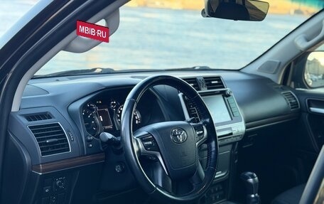 Toyota Land Cruiser Prado 150 рестайлинг 2, 2018 год, 4 590 000 рублей, 17 фотография