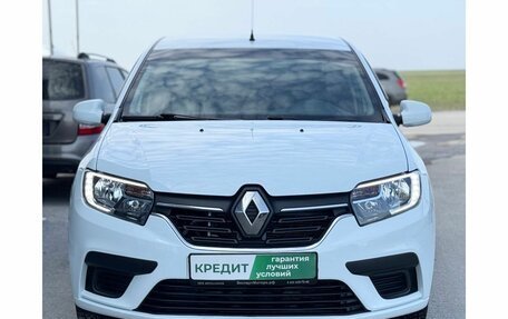 Renault Logan II, 2018 год, 999 000 рублей, 3 фотография