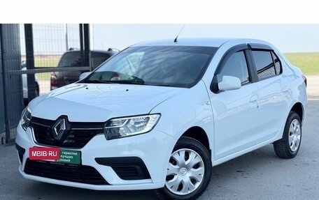 Renault Logan II, 2018 год, 999 000 рублей, 2 фотография