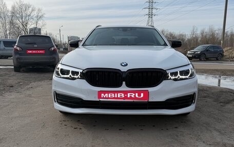 BMW 5 серия, 2017 год, 2 650 000 рублей, 1 фотография