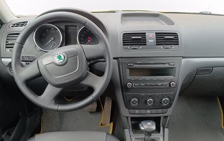 Skoda Yeti I рестайлинг, 2012 год, 960 000 рублей, 10 фотография