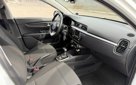 KIA Rio IV, 2019 год, 1 780 000 рублей, 29 фотография